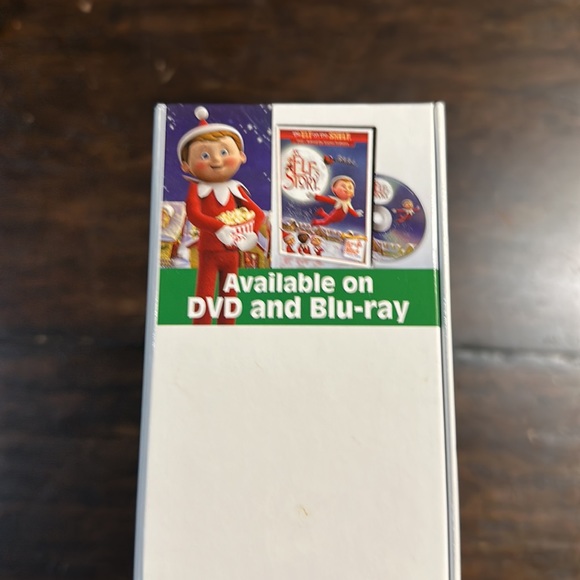 The Elf on the Shelf - A Christmas Tradition! Boy Elf - Like new in box! - Picture 7 of 12